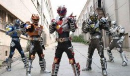 铠甲勇士最新铠甲勇士爆料,神秘铠甲登场，战斗升级！